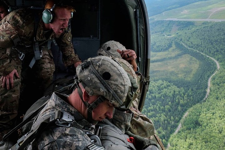 Loạt ảnh nét căng và ấn tượng về lục quân hùng hậu của Mỹ